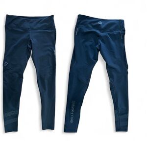 Virus BLACK Women's Leggings